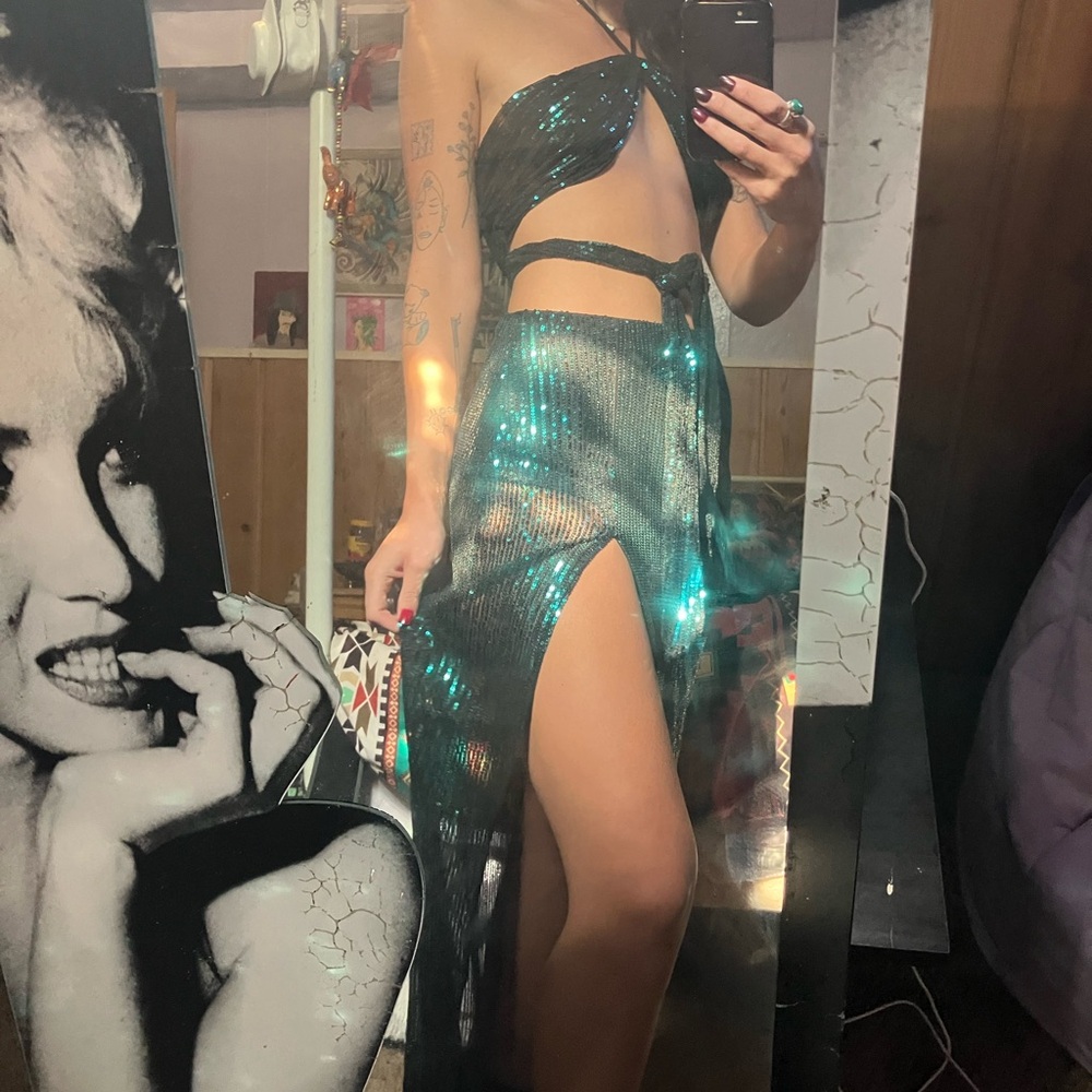 Emerald Green Two Piece Sequin Set - image 1